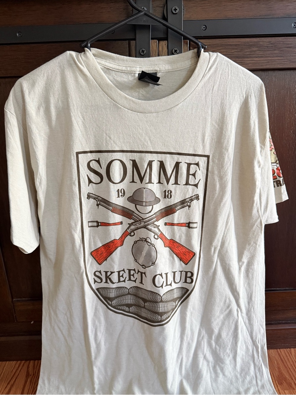 Somme Skeet Club Graphic Tee - Cream with Red & Brown Print